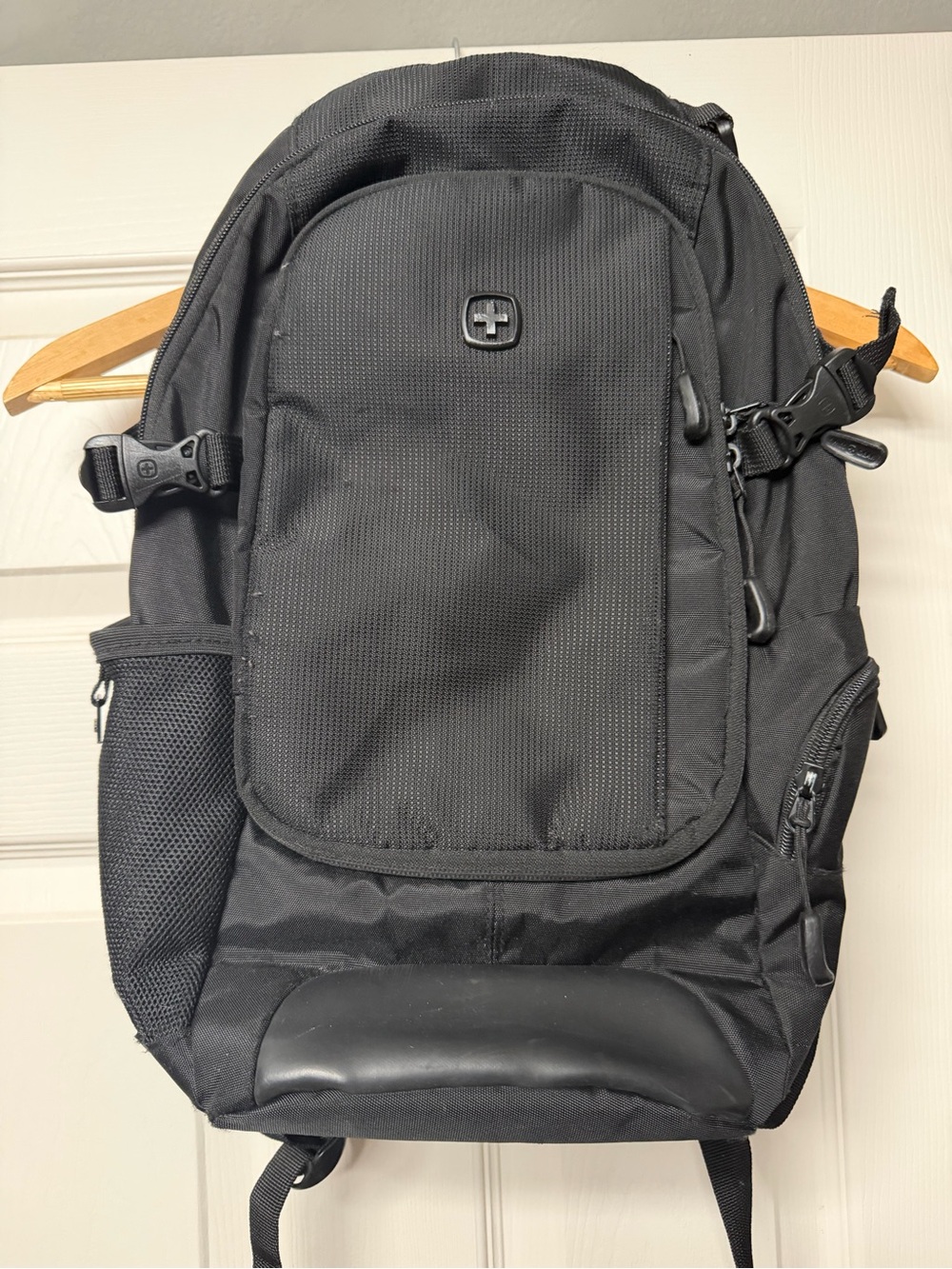 SwissGear Black Laptop Backpack with Front Organizer